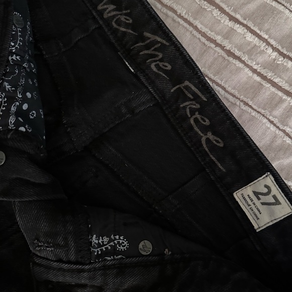 We The Free shorts - Picture 2 of 3